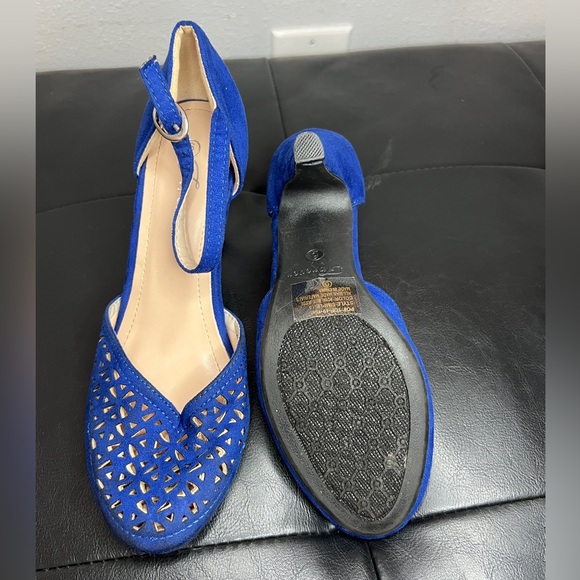 Forever Royal Blue Laser-Cut Ankle-Strap Mid Heels - Picture 4 of 5
